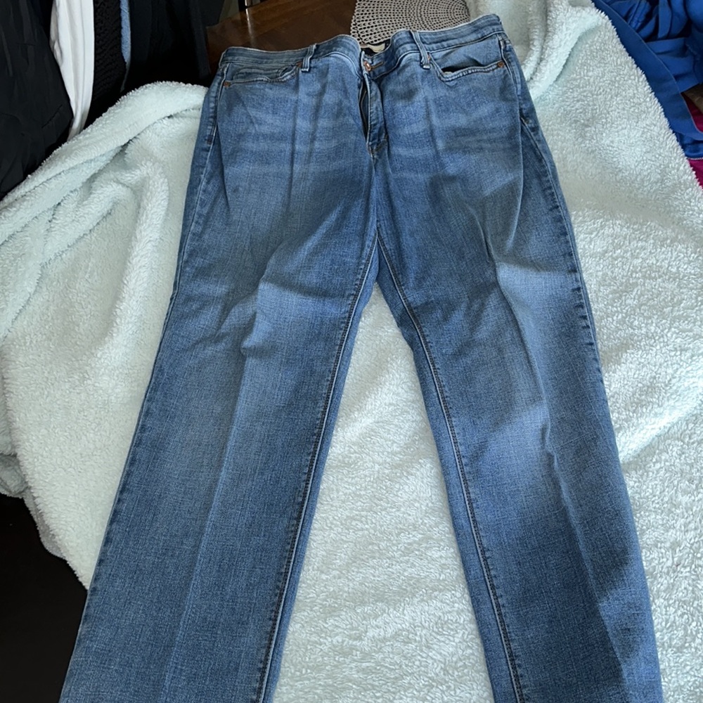 LEVI JEANS - Picture 2 of 3